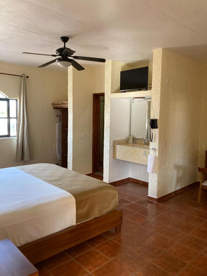 Hotel Casa De Las Palomas Tonala  Exterior photo